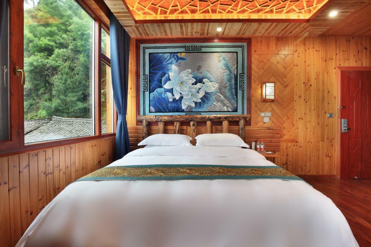 Baike Boutique Hotel Луншэн Экстерьер фото